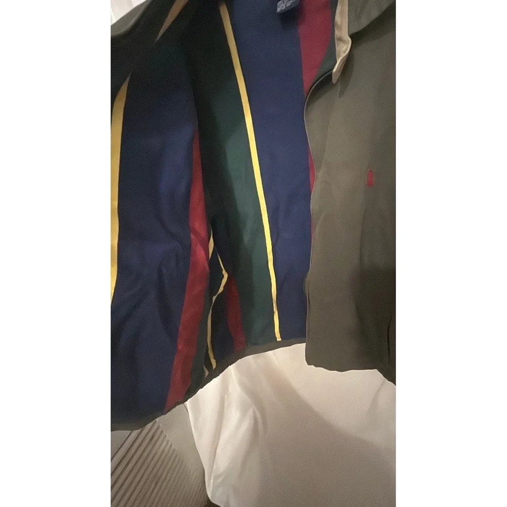 Nautica clearing out